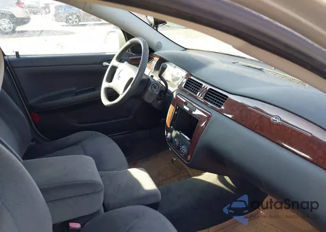 2011 Chevrolet Impala Ls z USA, uszkodzony, nr VIN 2G1WA5EKXB1172065